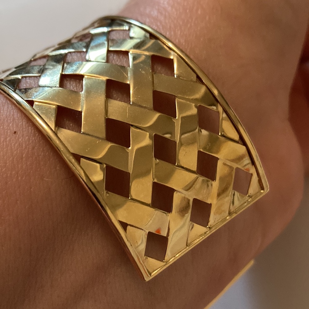 14k Basket Weave Cuff Bracelet - image 7